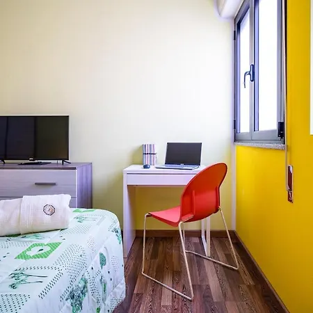 Holos Apartment