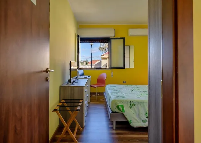 Holos Apartman Capoterra